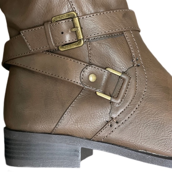 White Mountain- Brown Ruched Liona Boot - Size 8 Wide Calf - NIB! - Picture 6 of 13